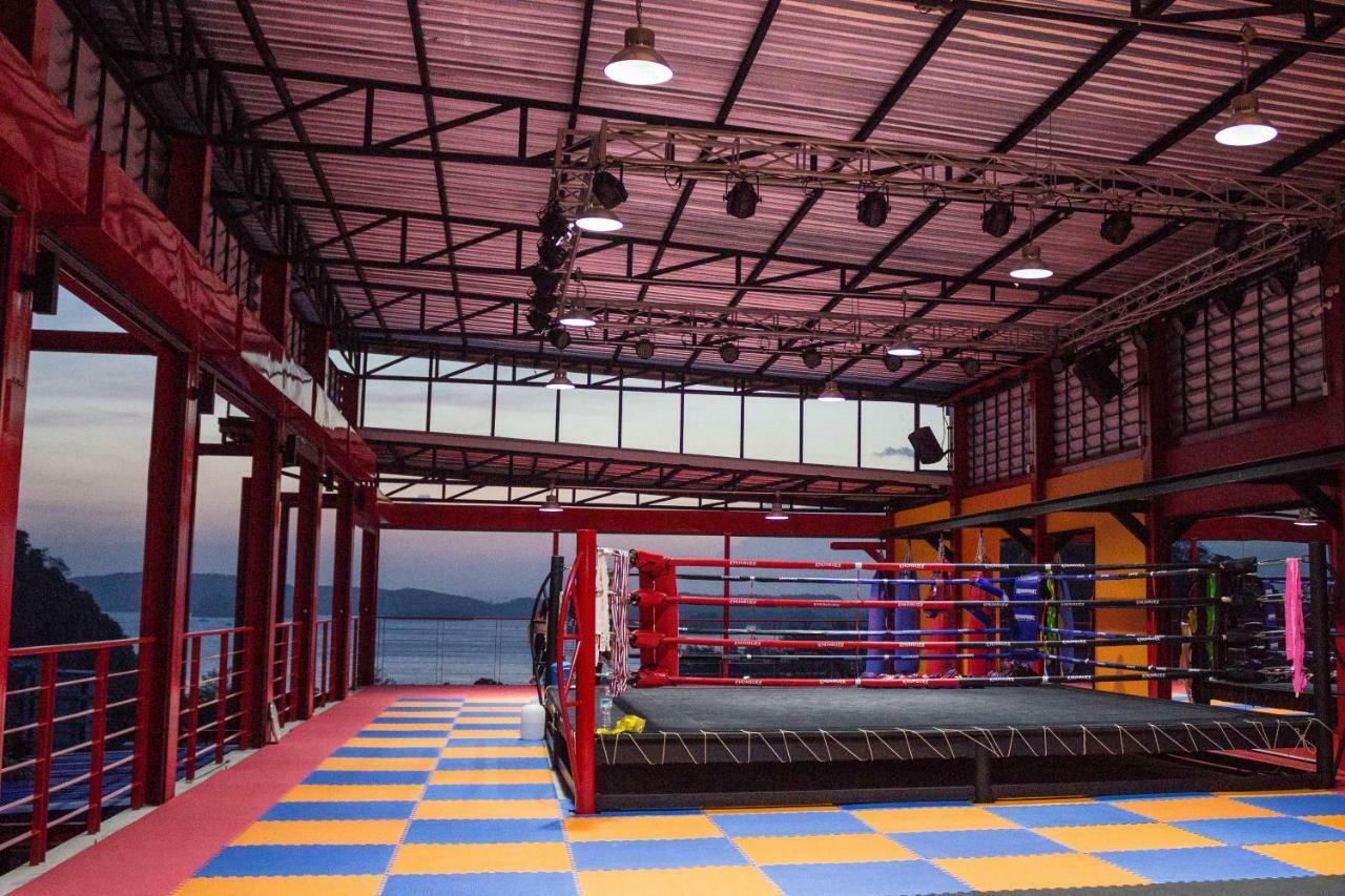 Khunsuek Muaythai Hostel Ао Нанг Экстерьер фото